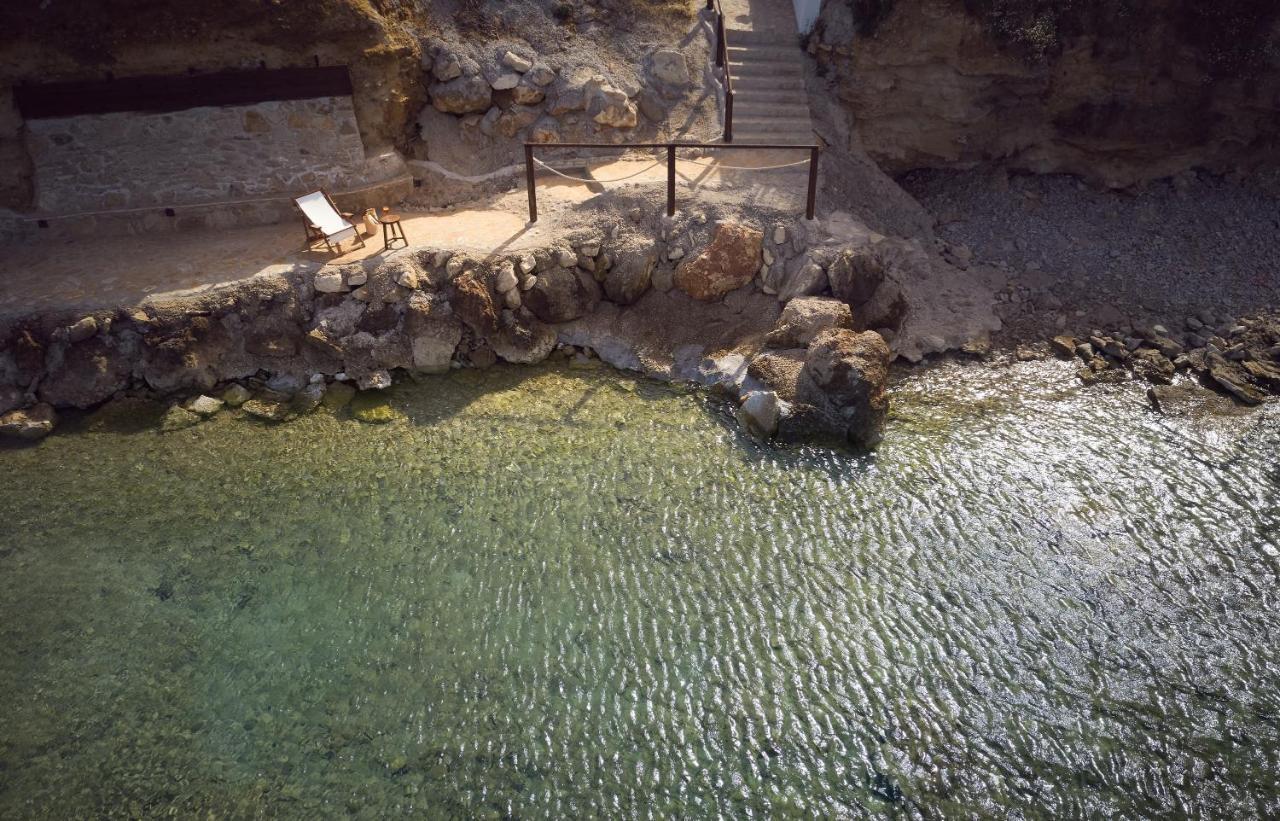 Oceanis Suites With Private Heated Pools And Sea View, By Zantewize 基普塞利 外观 照片